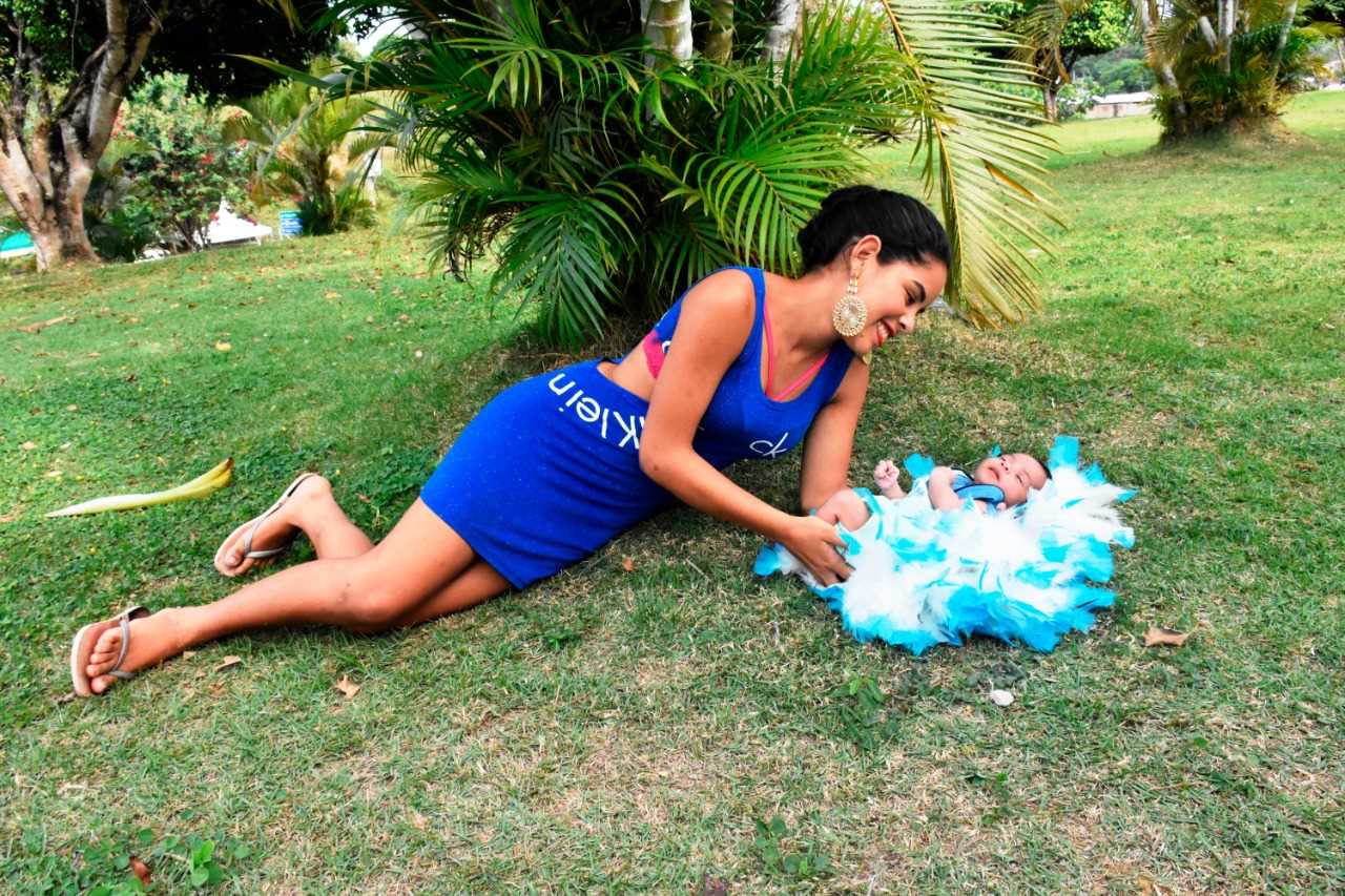 Camacã: Grupo CRAS Gestante realiza confraternização e sessão de fotos com beneficiárias